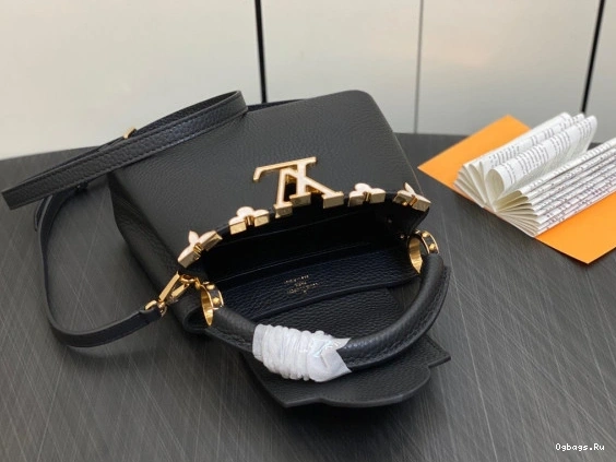 VUITTON LOUIS BB CAPUCINES 0414
